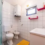 Mediterrane Casa Nur 350 Meter Zum Mit Meerblick, Waschmaschine, Smart-tv Crikvenica