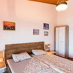 Mediterrane Casa Nur 350 Meter Zum Mit Meerblick, Waschmaschine, Smart-tv * Crikvenica