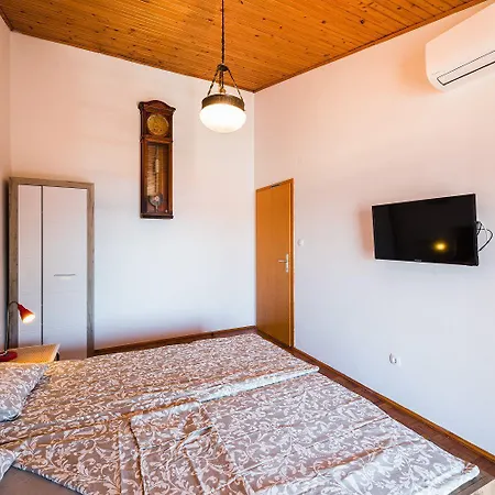 Mediterrane Casa Nur 350 Meter Zum Mit Meerblick, Waschmaschine, Smart-tv * Crikvenica