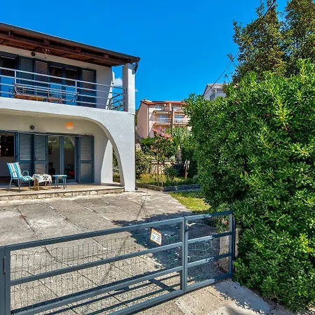 Vikendica Mediterrane Casa Nur 350 Meter Zum Mit Meerblick, Waschmaschine, Smart-tv Crikvenica