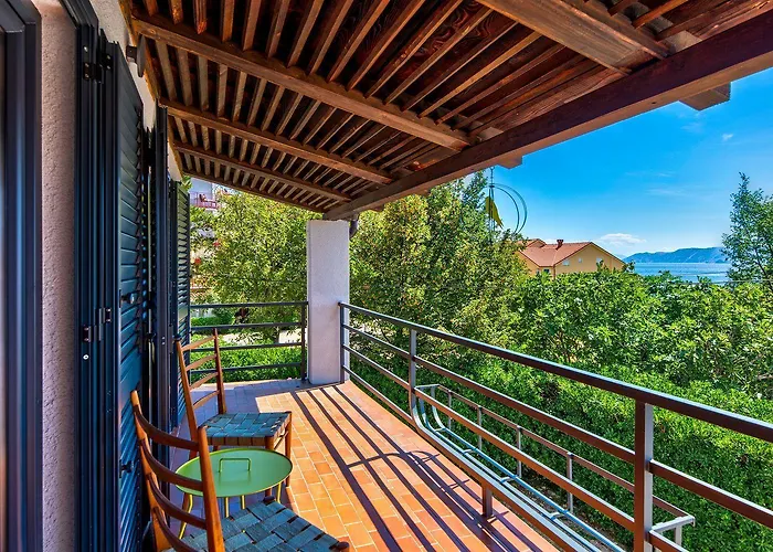 Hébergement de vacances Mediterrane Casa Nur 350 Meter Zum Mit Meerblick, Waschmaschine, Smart-tv